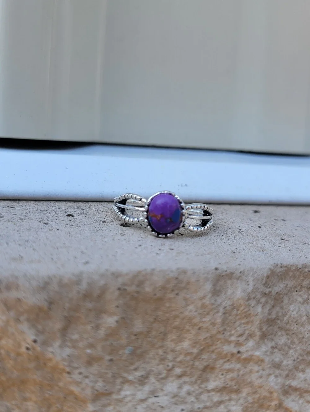 Sixe 7 Purple Stone Twisted Band Ring - Women Jewelry